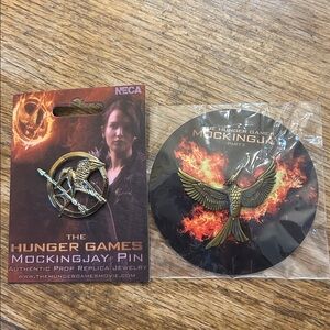 2012 Updated Listing - TWO The Hunger Games Mockingjay Pins 📍📍